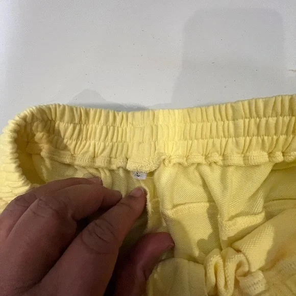 Vintage Yellow Shorts with Blue Trim | Size S | Elastic Waist | Side Pockets | - Picture 3 of 3